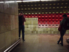 Stanice metra Staroměstská