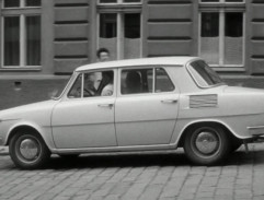 pred domom Homolkovcov