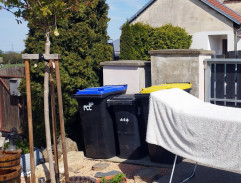 na dvore u Lukášovej