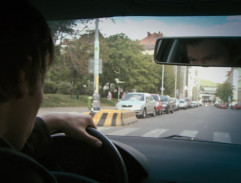 Kpt. Benkovský v aute