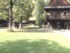 Dvanáct měsíčků