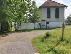 U kostela 2