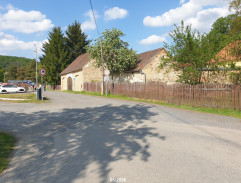 U kostela 3