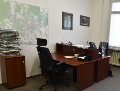 Kancelář novináře Fábery