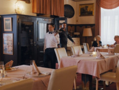 V restauraci U Zlatého tetřeva