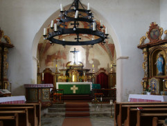 Štědrý večer - Interiér kostela