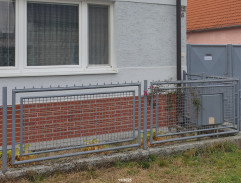 pred Martinovým domom