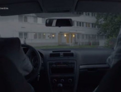 Před psychiatrickou klinikou