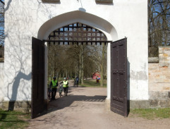 Hradní brána