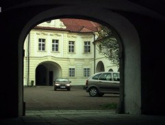 Nádvoří