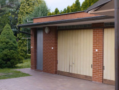 Garáž Mlejnkových