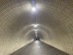 v tuneli 2