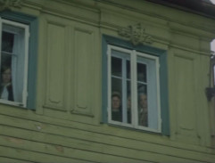 okná domu v Krásnej Lípe