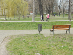 Parta v parku