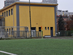 Ošetření trenéra Mikulky