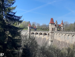 přehrada Les Království