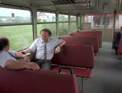 Ještě žiju s věšákem, plácačkou a čepicí