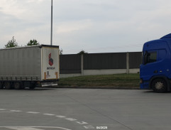 Pártání po stopách