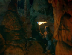Lena v jaskyni
