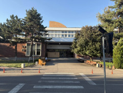 Škola Nancy Reaganové