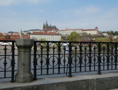 Pražský Hrad z nábřeží