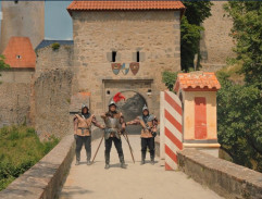 Stráž před bránou