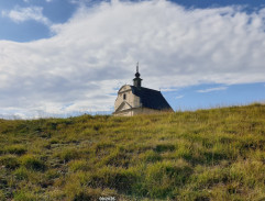 kostol na kopci