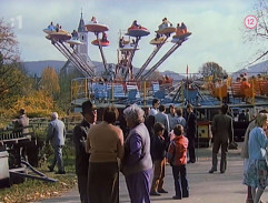 Kolotoče na vesnické návsi