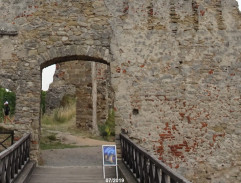 S01E01 Přátelé a nepřátelé