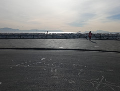 Cesta po pobřeží k moři