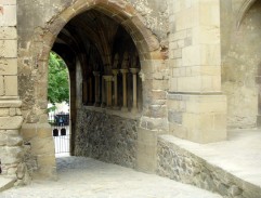Kamenná brána