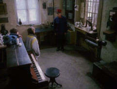 dopravná kancelária na stanici