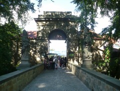 brána kráľovho sídla