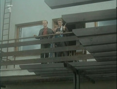 Muzikanti na balkóně