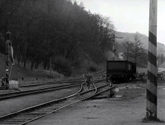 Ostře sledované vlaky