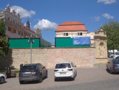Ulice Jirásková,regionální muzeum.