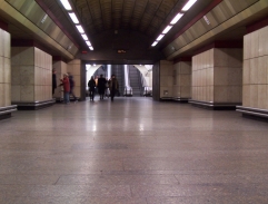 V metru