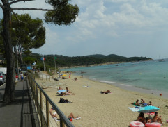 Vyšetřování na pláži Bukanýrů