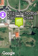 Výjezd z klášterní zahrady do areálu kláštera